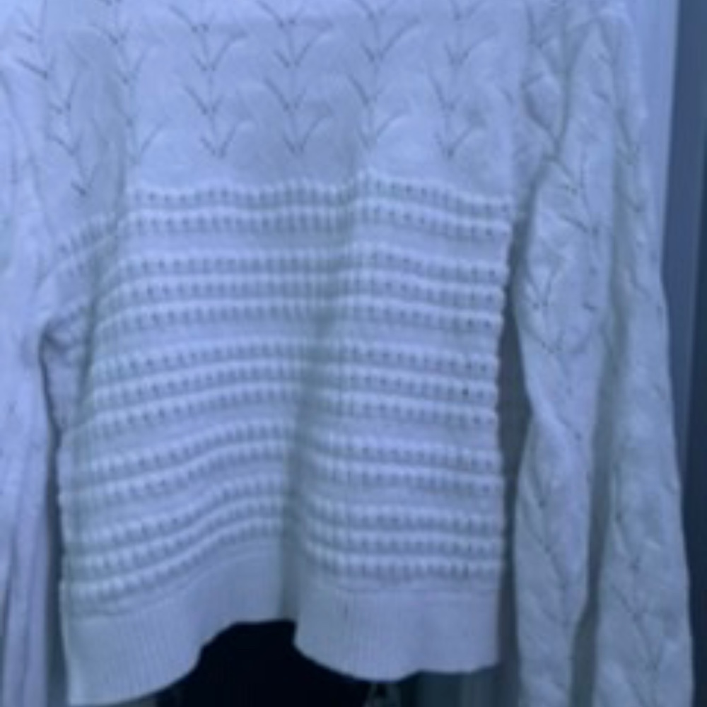 White crop top